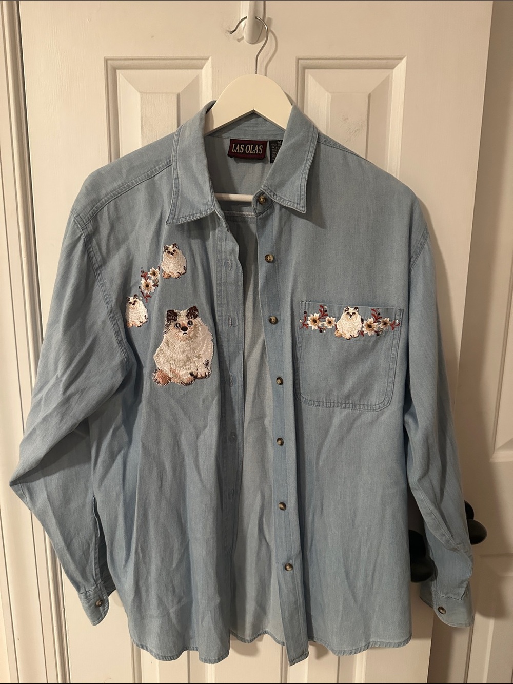 Vintage Las Olas Lt. Blue 100% Cotton Denim Embroidered Cats Shirt Size Medium M